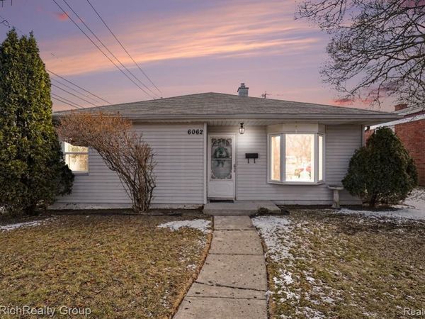 6062 Fenton Street , Dearborn Heights, MI 48127