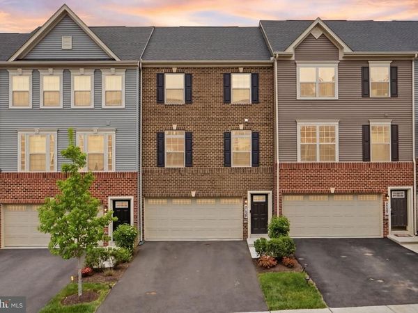 9029 WALLER TREE WAY, UPPER MARLBORO, MD 20772
