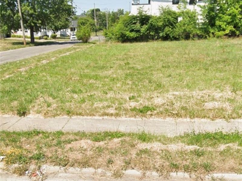 797 E 125th Street, Cleveland, OH 44108 Photo 1