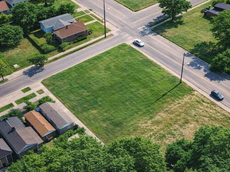 797 E 125th Street, Cleveland, OH 44108 Photo 10