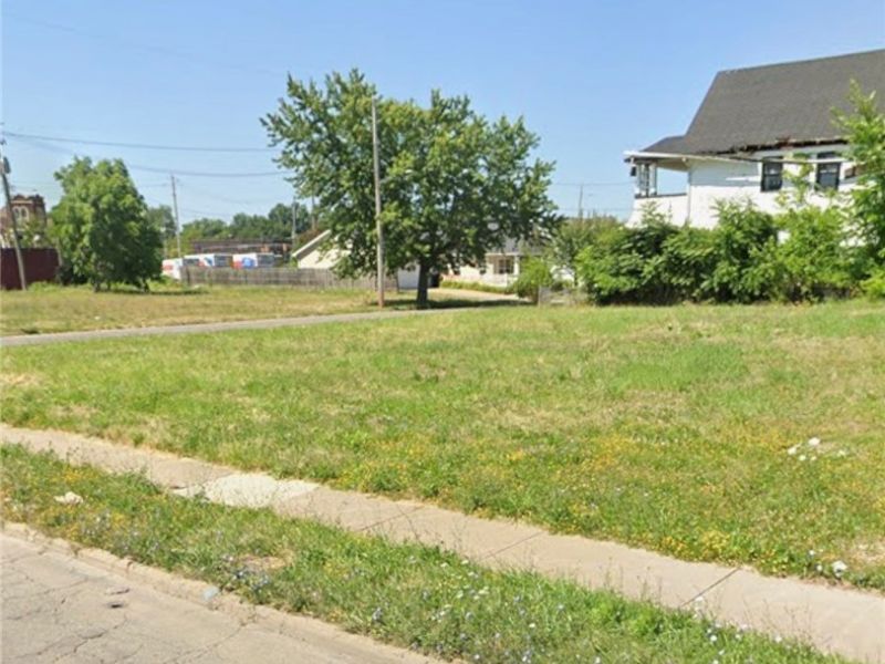 797 E 125th Street, Cleveland, OH 44108 Photo 3