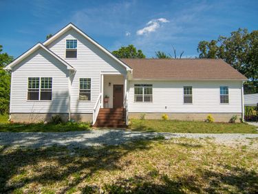 201 Briggs Road, Hurdle Mills, NC 27541