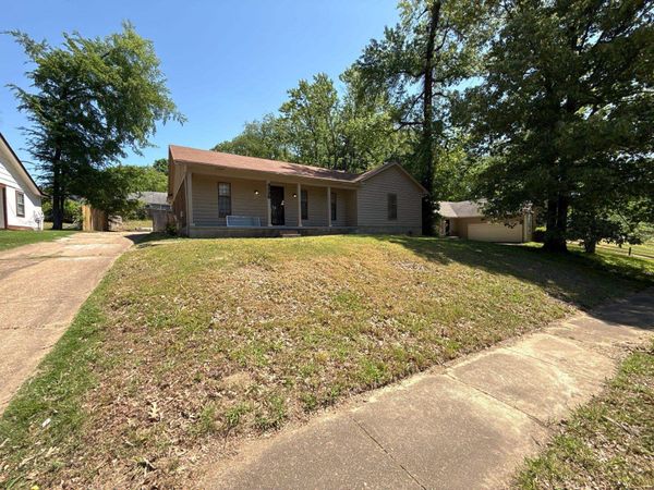 4666 CHRISTYSHIRE DR, Memphis, TN 38128