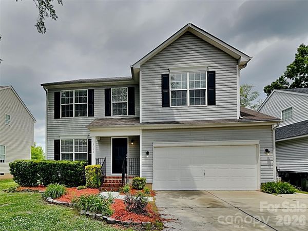 1032 Meadowbrook Lane SW, Concord, NC 28027