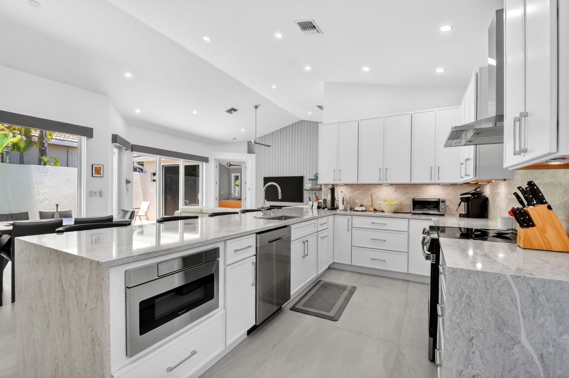 5063 Ventura Drive, Delray Beach, FL 33484 Photo
