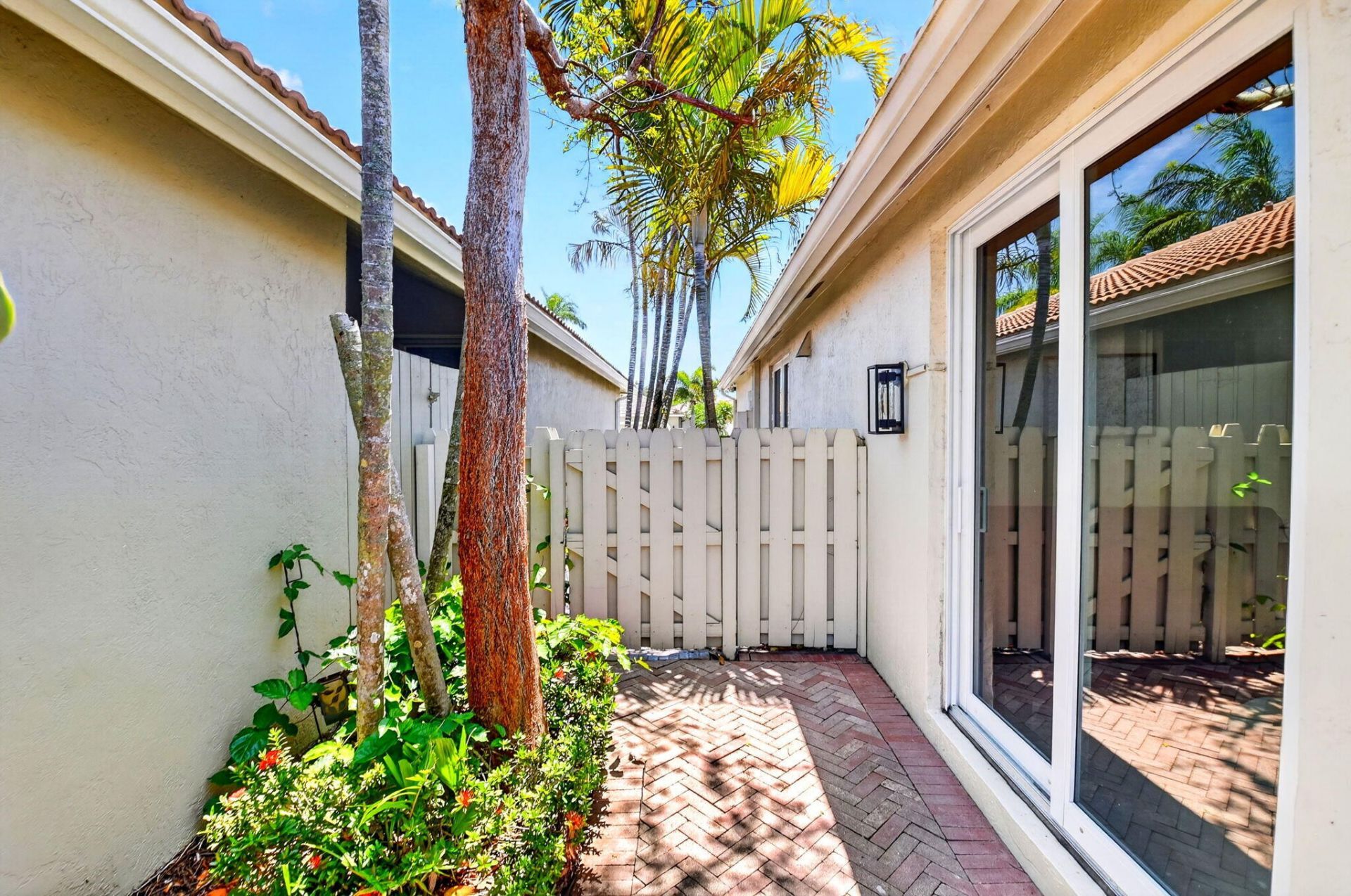 5063 Ventura Drive, Delray Beach, FL 33484 Photo