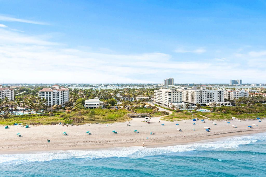 114 Cascade Lane, Unit 4, Palm Beach Shores, FL 33404 Photo