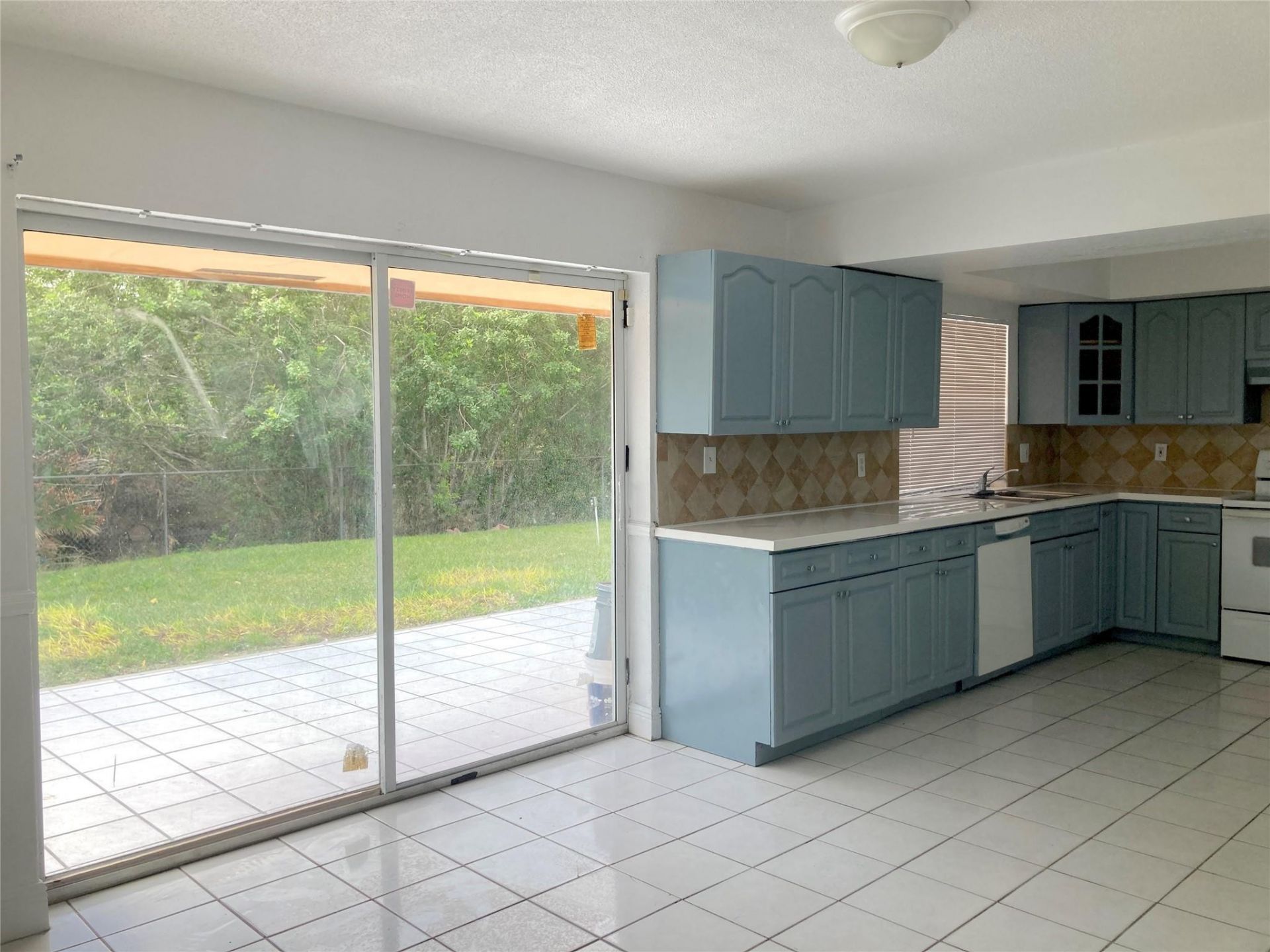 6230 SW 4th Place, Margate, FL 33068 Photo