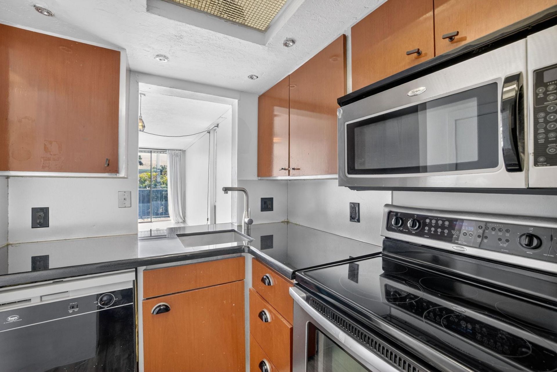 1531 SE 15th Street, Unit 8, Fort Lauderdale, FL 33316 Photo