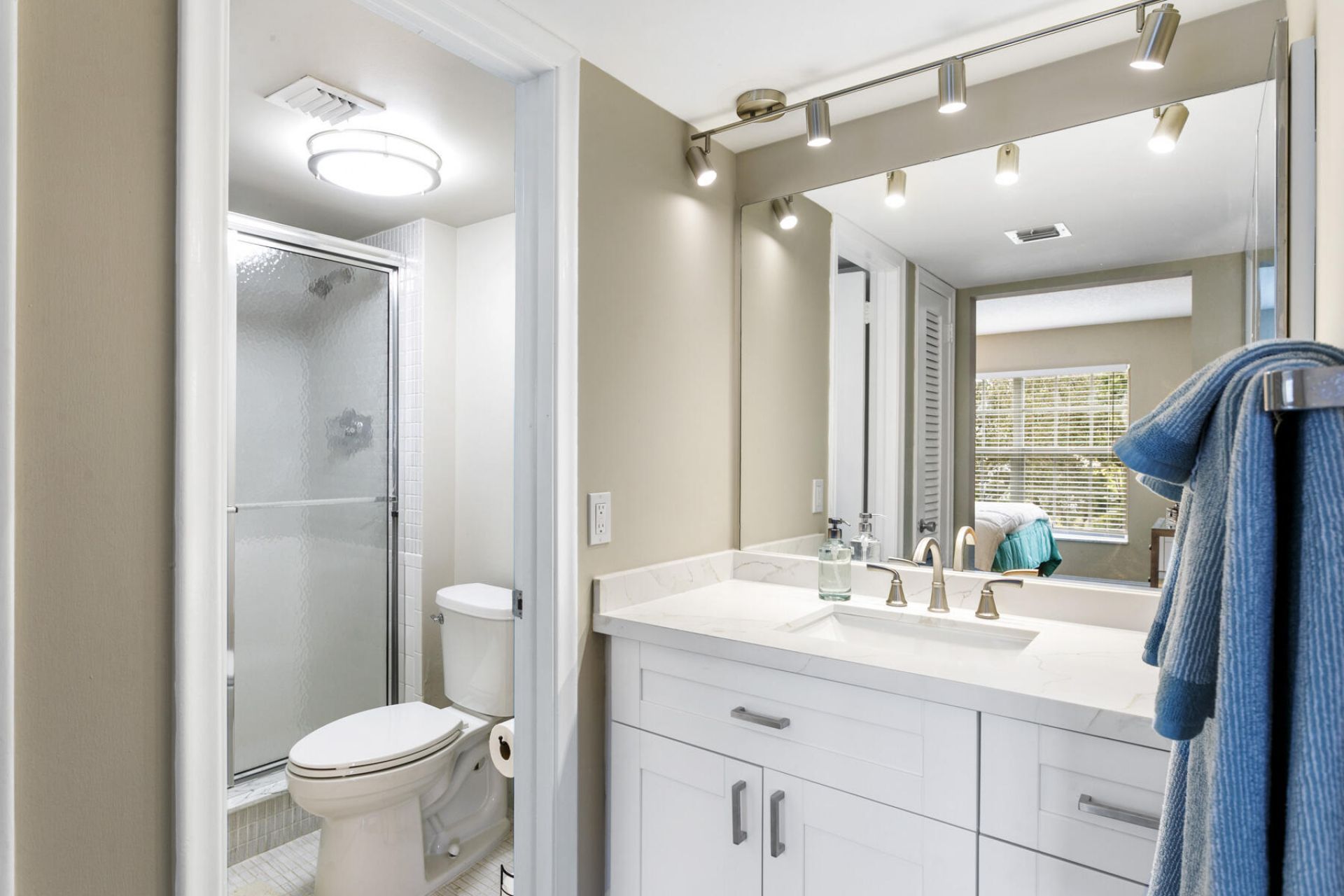 5510 Tamberlane Circle, Unit 242, Palm Beach Gardens, FL 33418 Photo