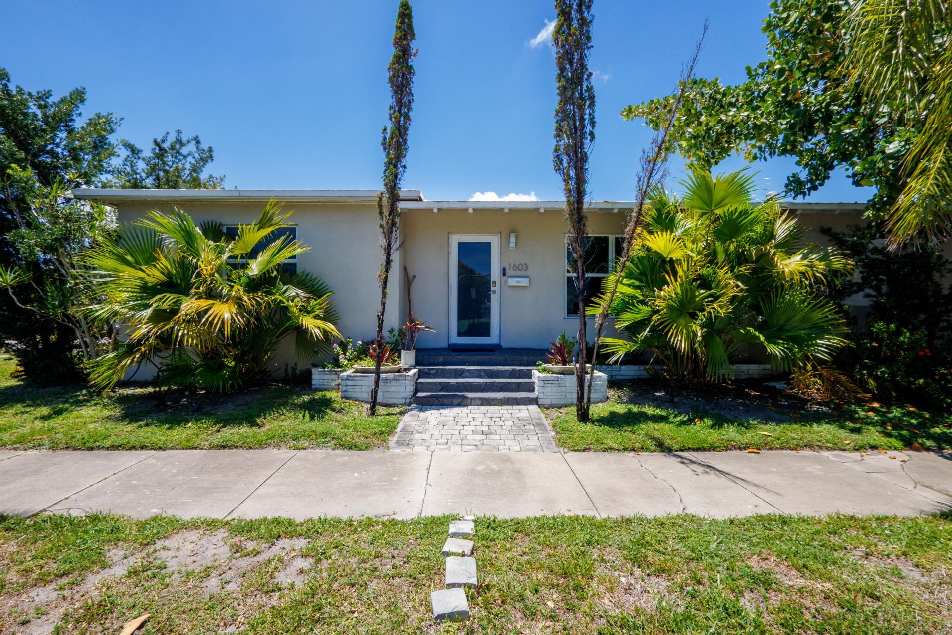1603 Jefferson Street, Hollywood, FL 33020 Photo