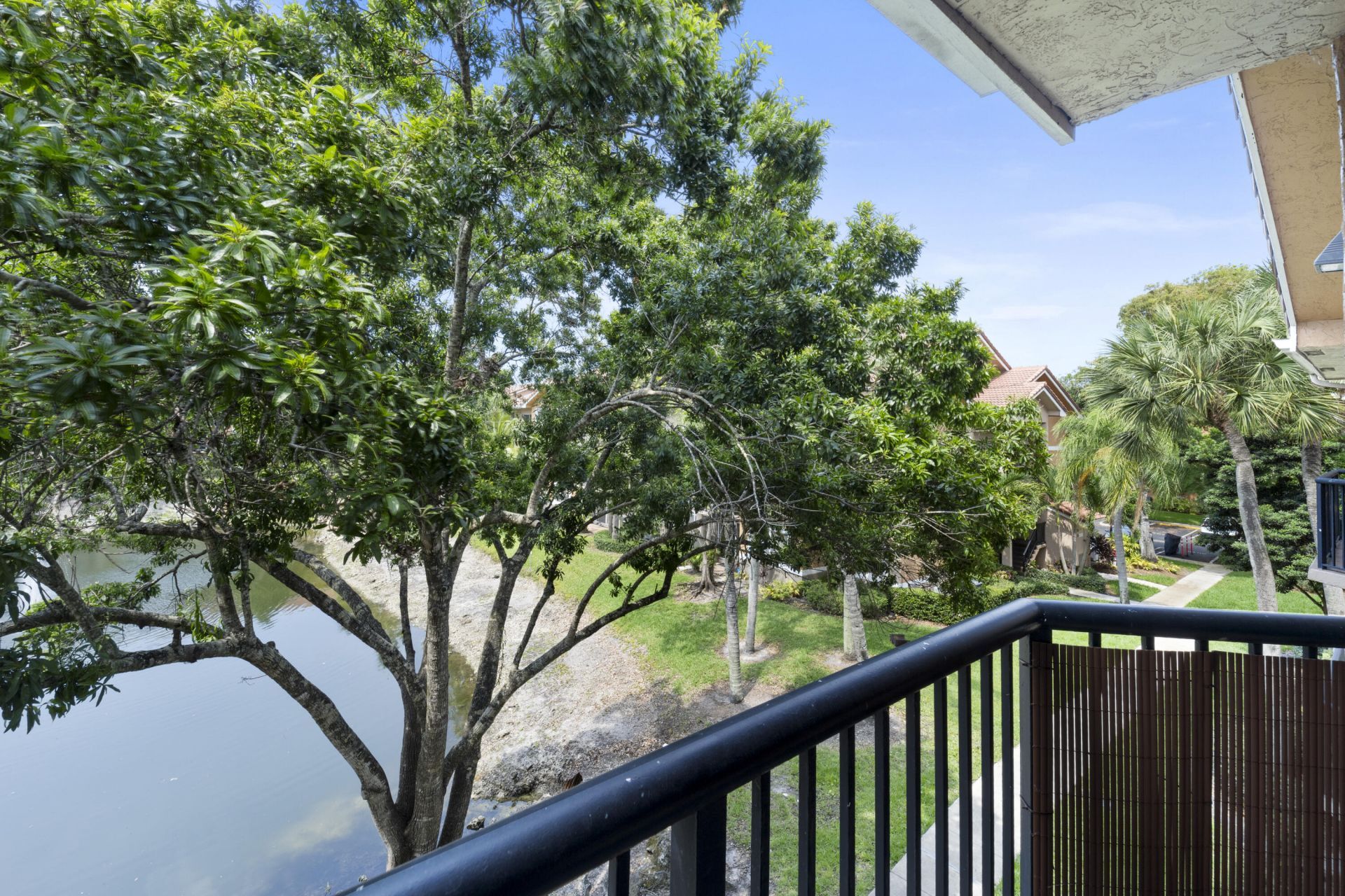 8851 Wiles Road, Unit Apt 304, Coral Springs, FL 33067 Photo
