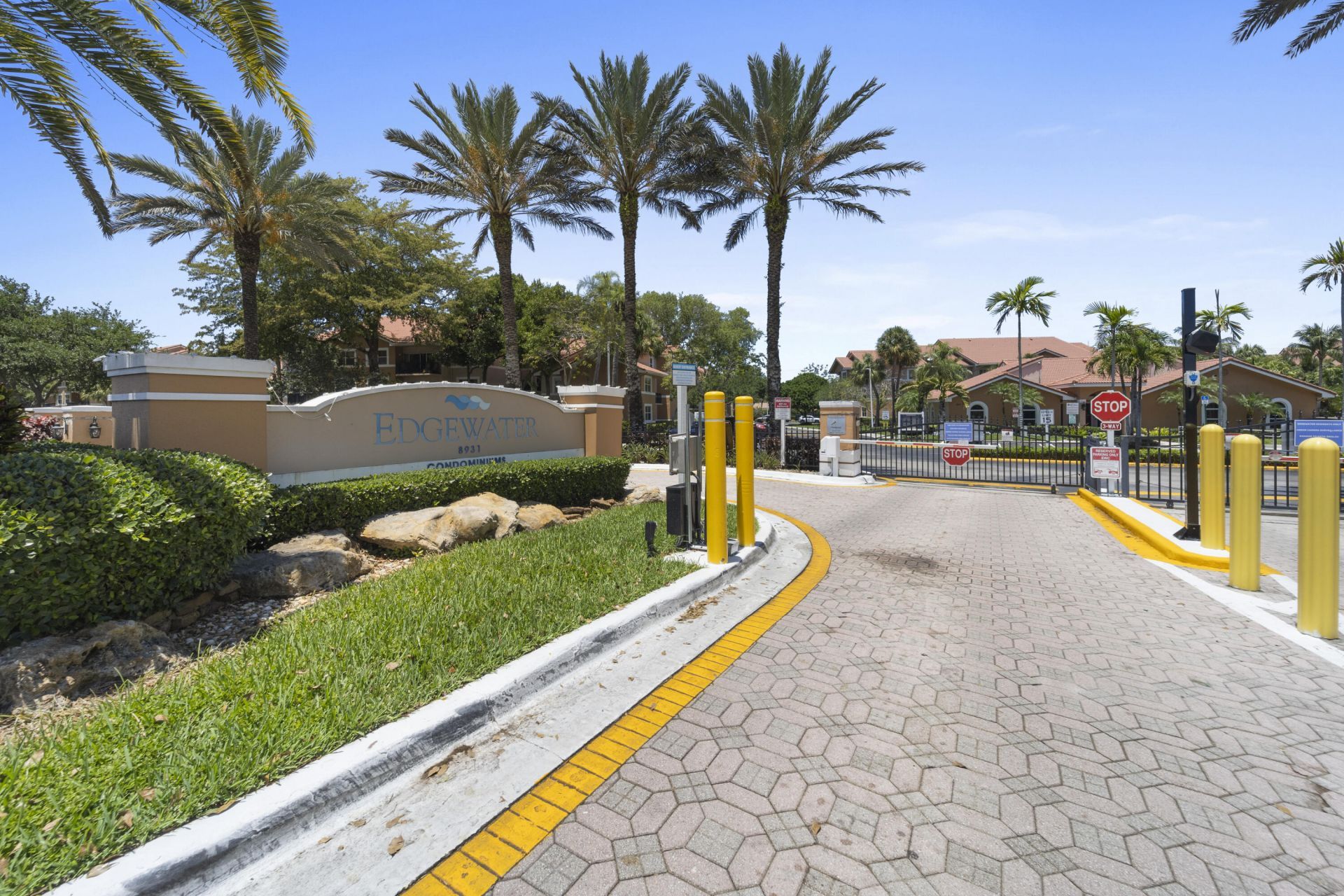 8851 Wiles Road, Unit Apt 304, Coral Springs, FL 33067 Photo
