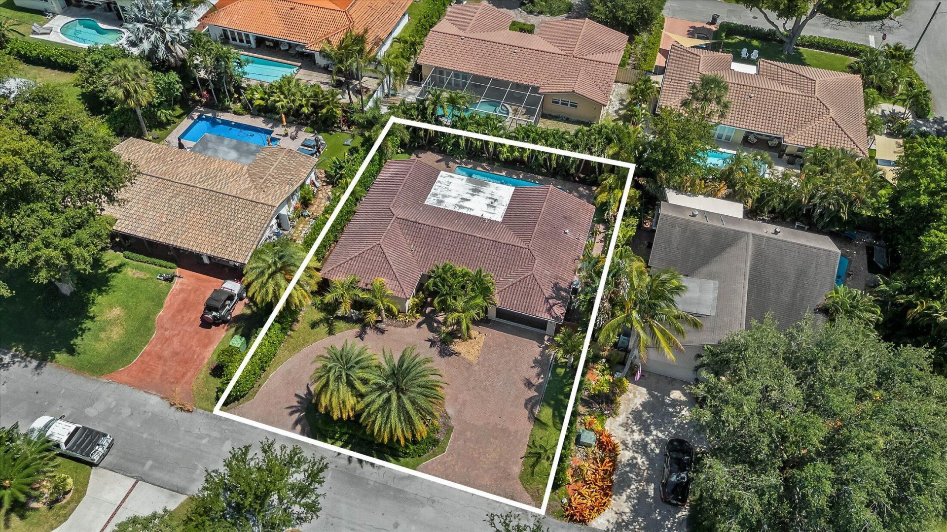 884 NW 6th Drive, Boca Raton, FL 33486 Photo