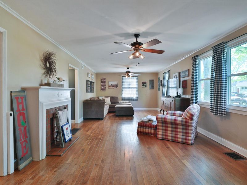 360 Kenbrook Drive, Worthington, OH 43085 Photo 7