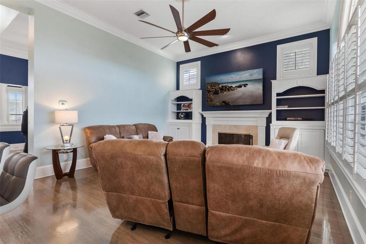 1641 Edgewater Drive , Mount Dora, FL 32757 Photo