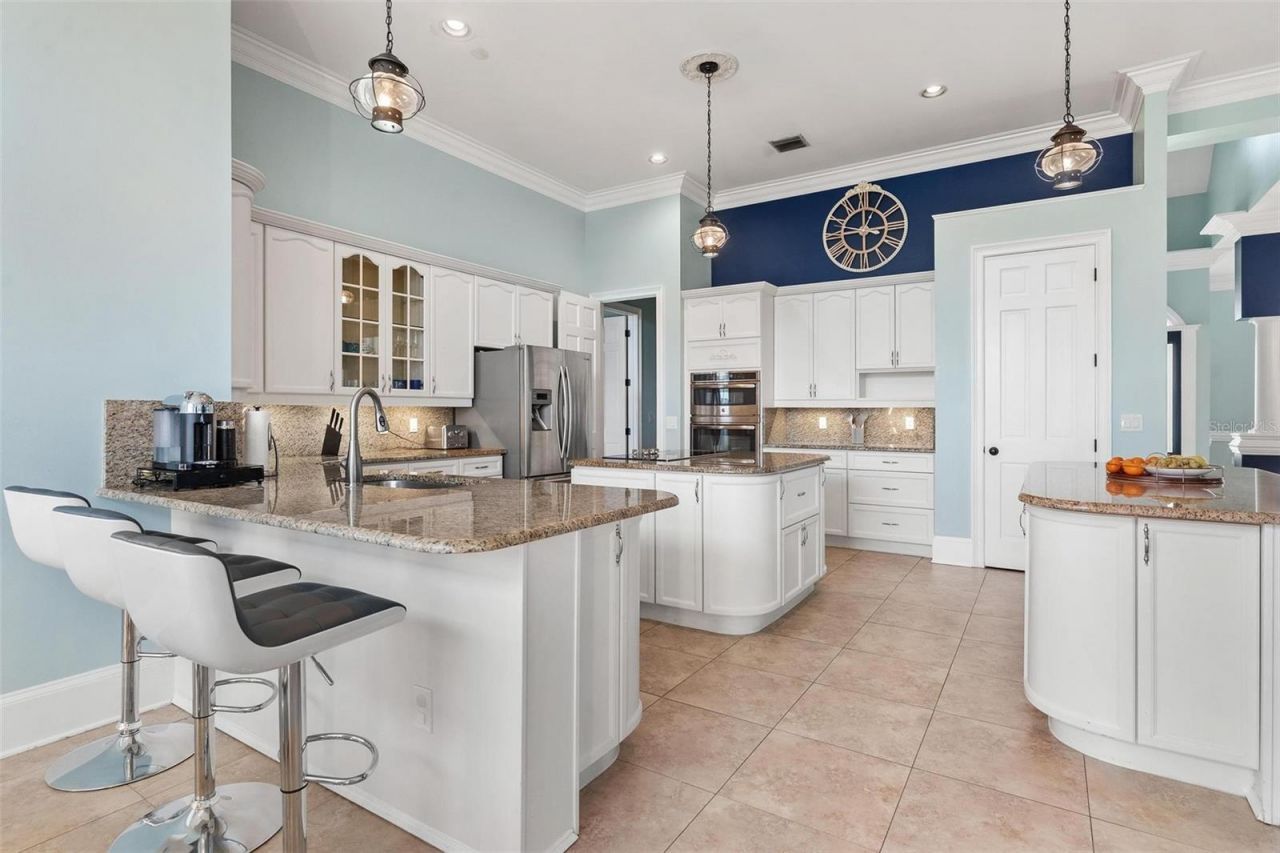 1641 Edgewater Drive , Mount Dora, FL 32757 Photo