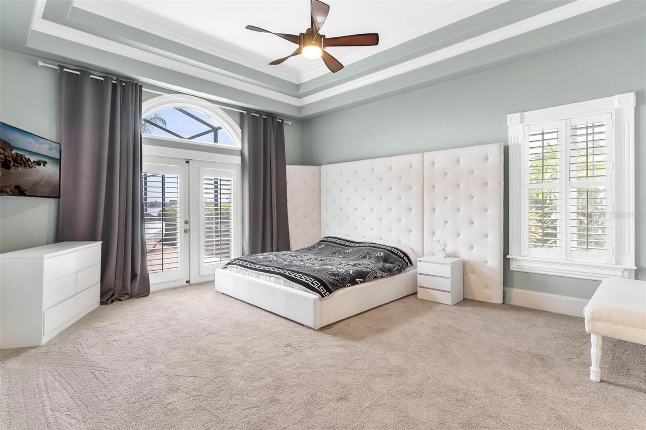 1641 Edgewater Drive , Mount Dora, FL 32757 Photo