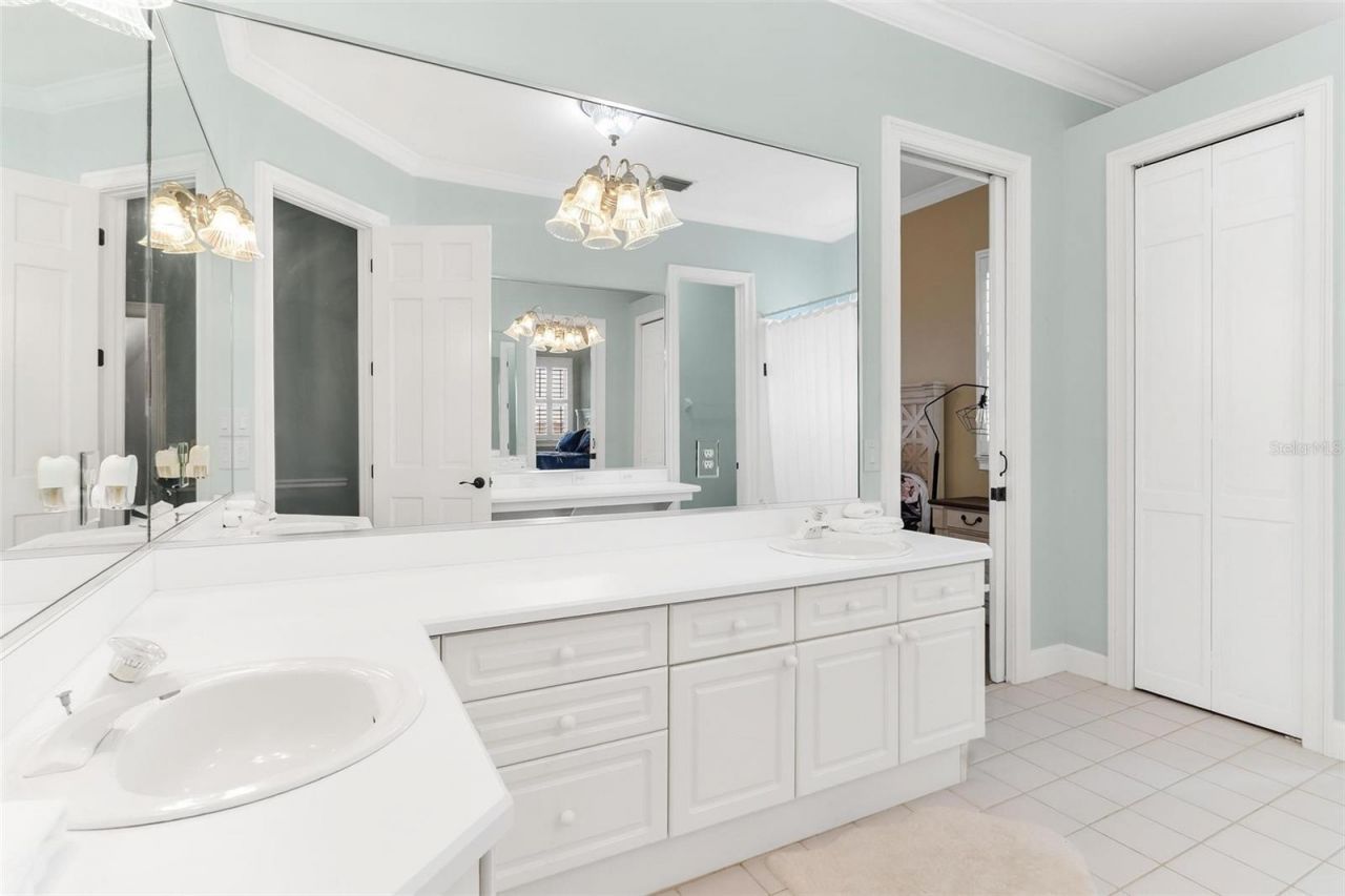1641 Edgewater Drive , Mount Dora, FL 32757 Photo