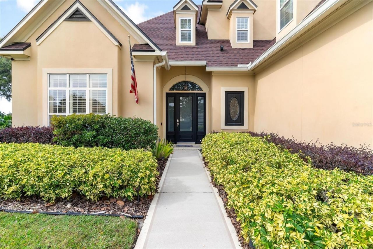 1641 Edgewater Drive , Mount Dora, FL 32757 Photo