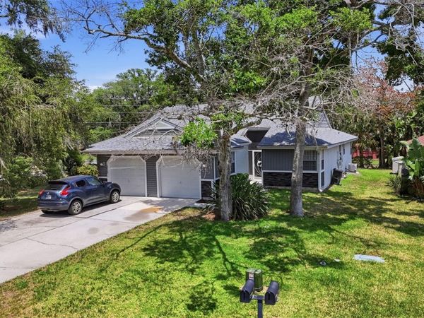 351 IXORA DRIVE , Unit 61, PALM HARBOR, FL 34684