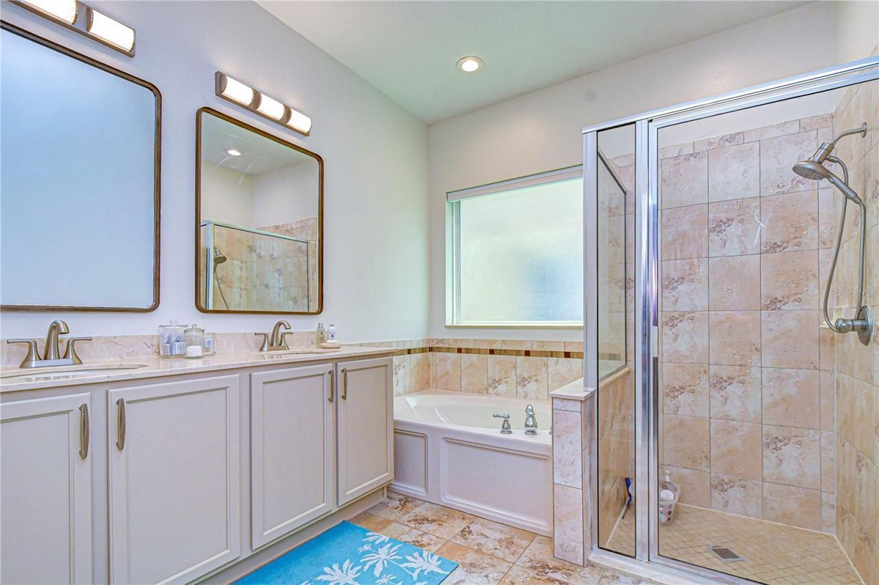 5301 Match Point Place , Lithia, FL 33547 Photo