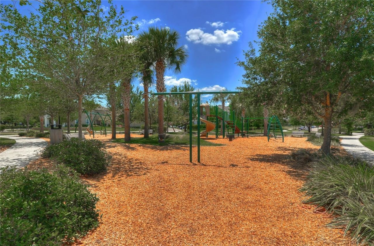 5301 Match Point Place , Lithia, FL 33547 Photo