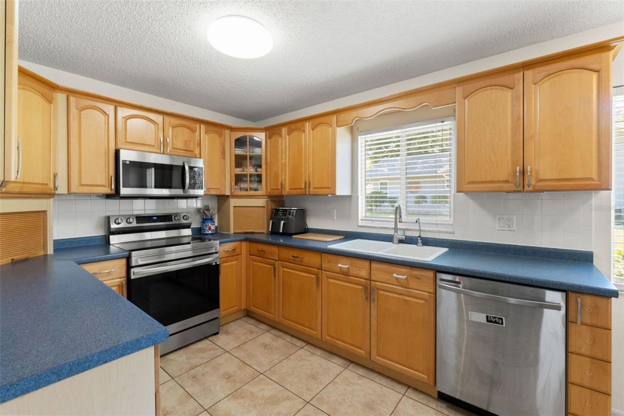 10520 Springwood Drive , Port Richey, FL 34668 Photo