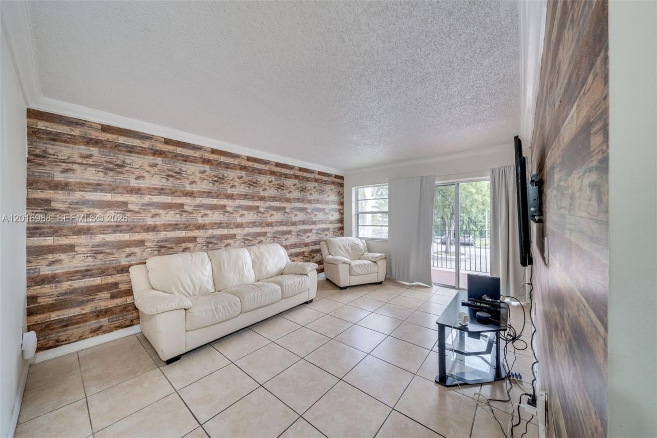 Please Call For Address, Unit 215, Miami, FL 33184 Photo