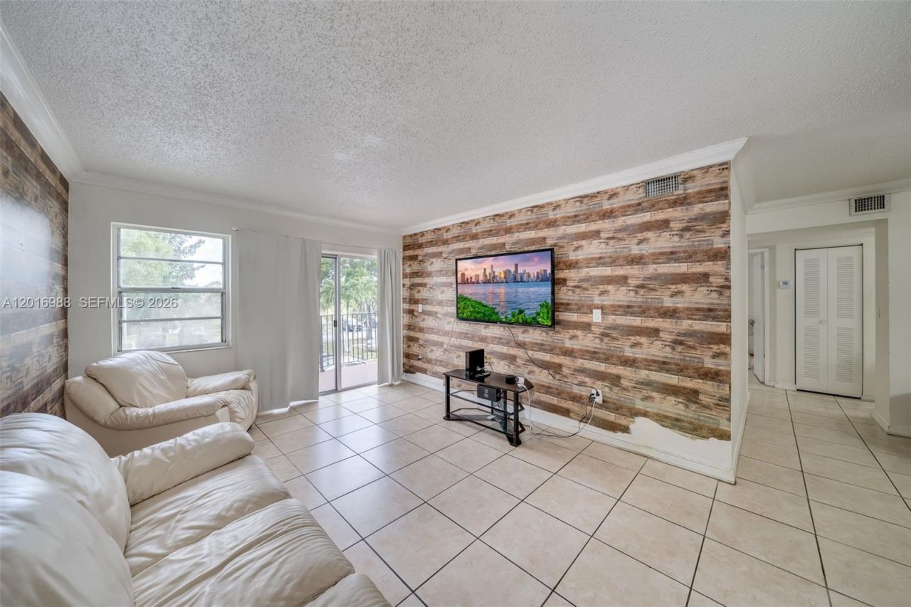 Please Call For Address, Unit 215, Miami, FL 33184 Photo