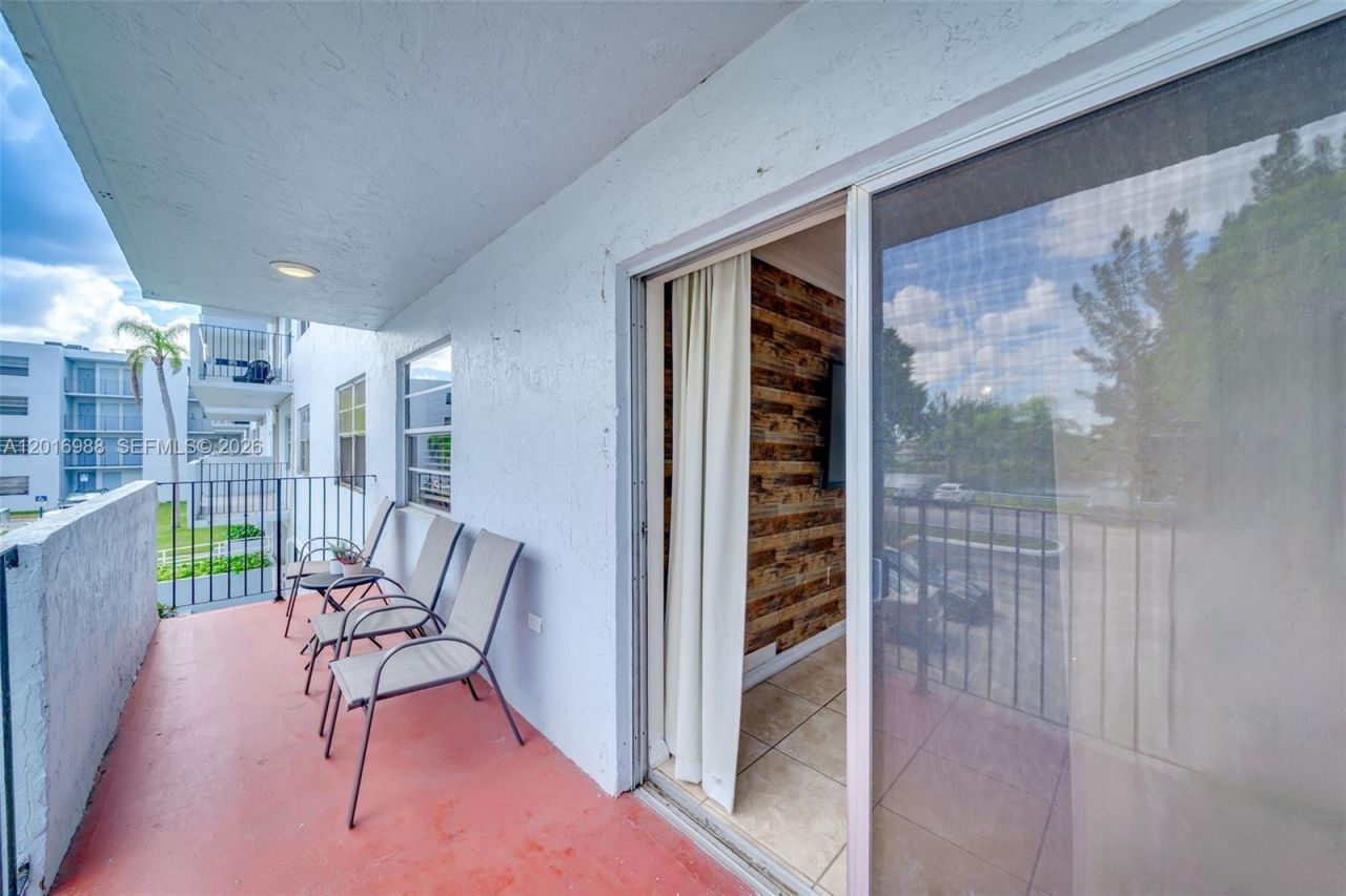 Please Call For Address, Unit 215, Miami, FL 33184 Photo