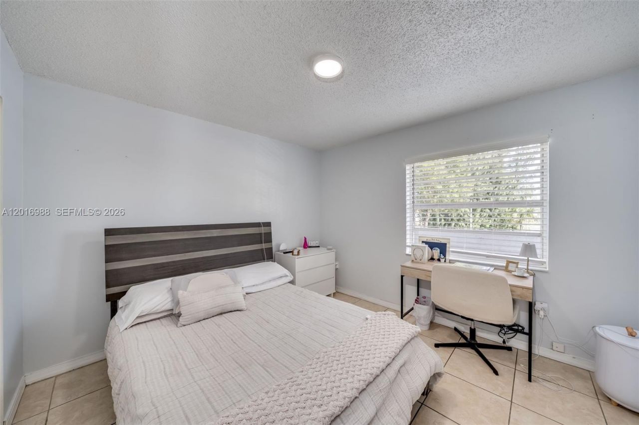 Please Call For Address, Unit 215, Miami, FL 33184 Photo
