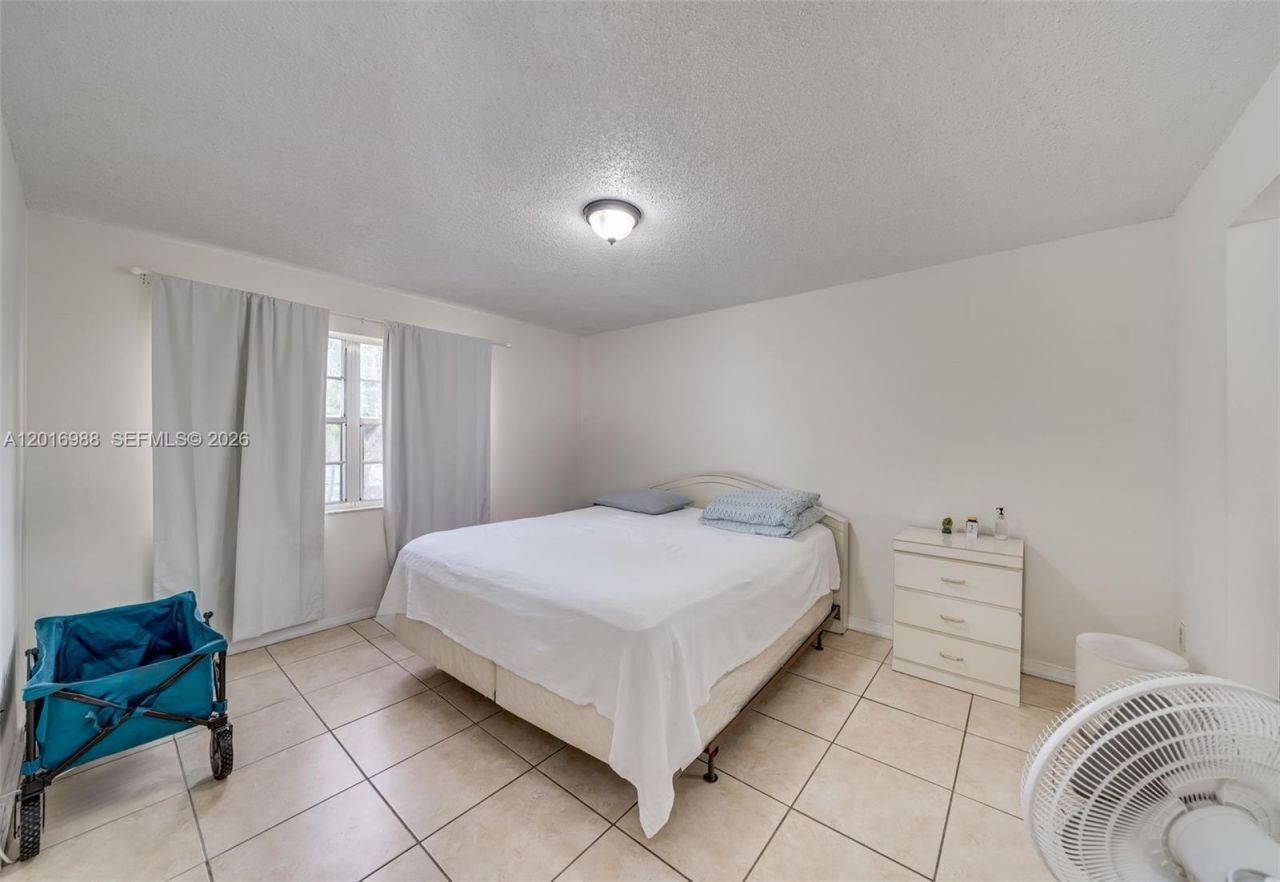 Please Call For Address, Unit 215, Miami, FL 33184 Photo