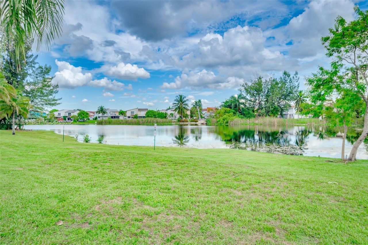 Please Call For Address, Unit 215, Miami, FL 33184 Photo