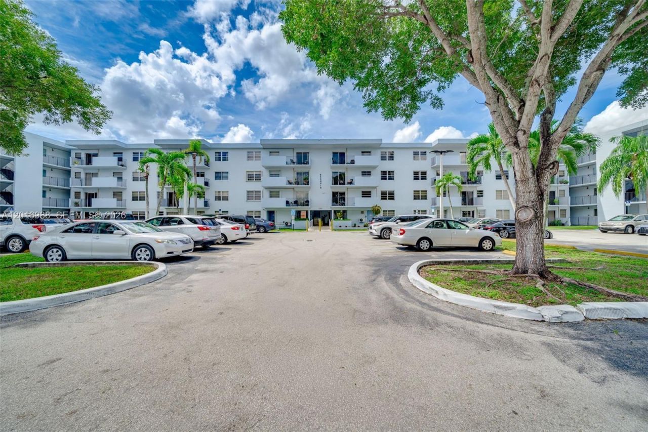 Please Call For Address, Unit 215, Miami, FL 33184 Photo