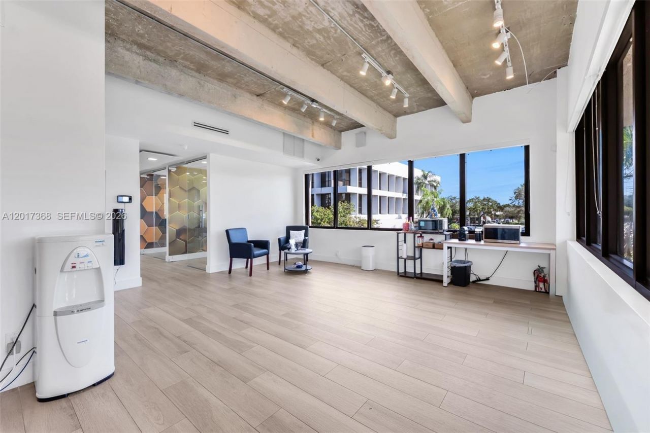 3595 Sheridan St , Unit 210, Hollywood, FL 33021 Photo