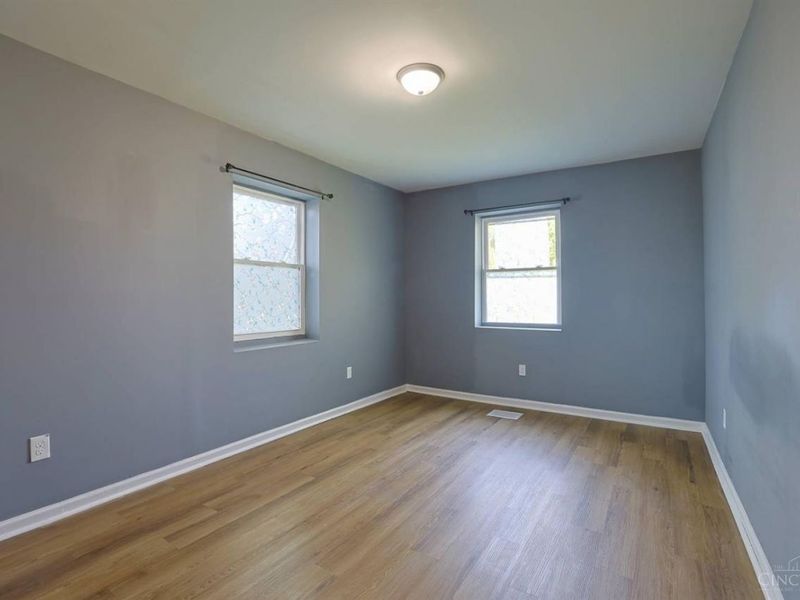 1277 Brushwood Avenue, Cincinnati, OH 45224 Photo 17