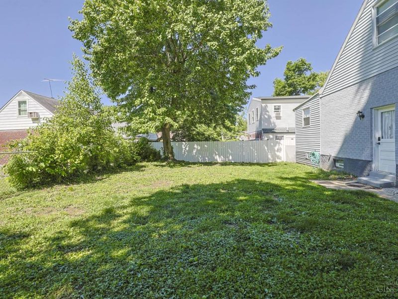 1277 Brushwood Avenue, Cincinnati, OH 45224 Photo 36