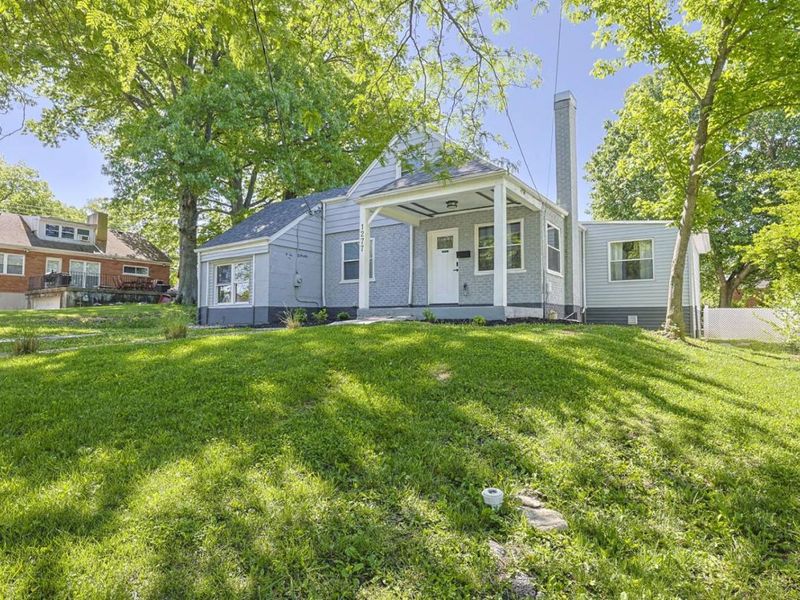 1277 Brushwood Avenue, Cincinnati, OH 45224 Photo 38
