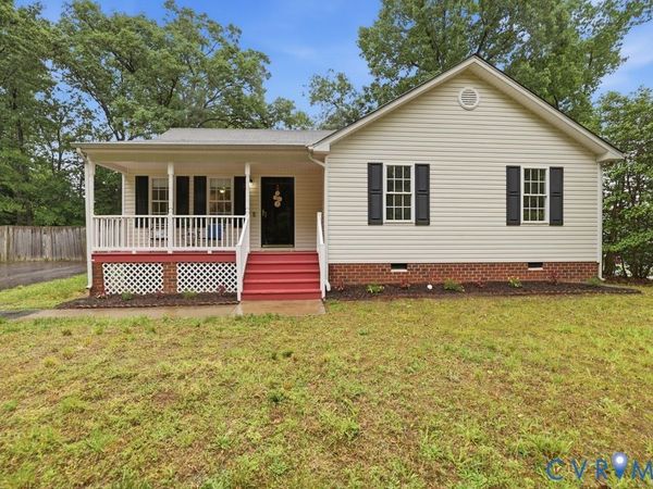 11641 Oak Road, Chester, VA 23831