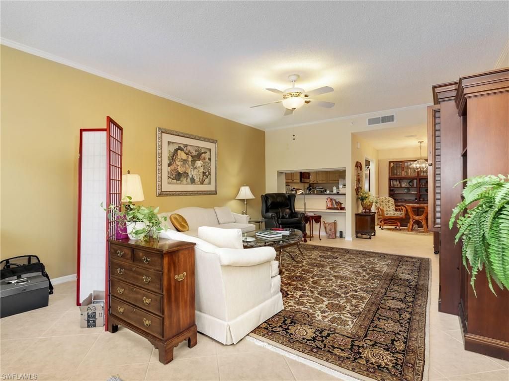 900 Arbor Lake Dr, Unit 9-103, Naples, FL 34110 Photo
