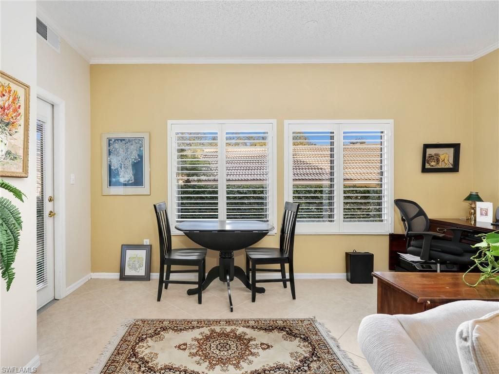 900 Arbor Lake Dr, Unit 9-103, Naples, FL 34110 Photo