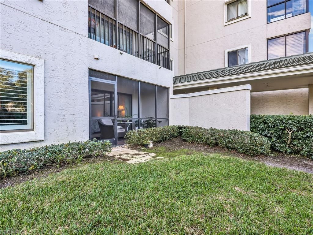 900 Arbor Lake Dr, Unit 9-103, Naples, FL 34110 Photo
