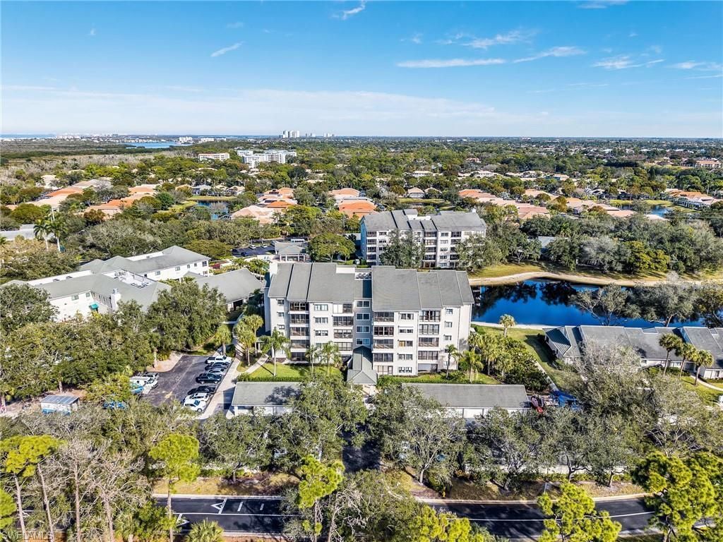 900 Arbor Lake Dr, Unit 9-103, Naples, FL 34110 Photo