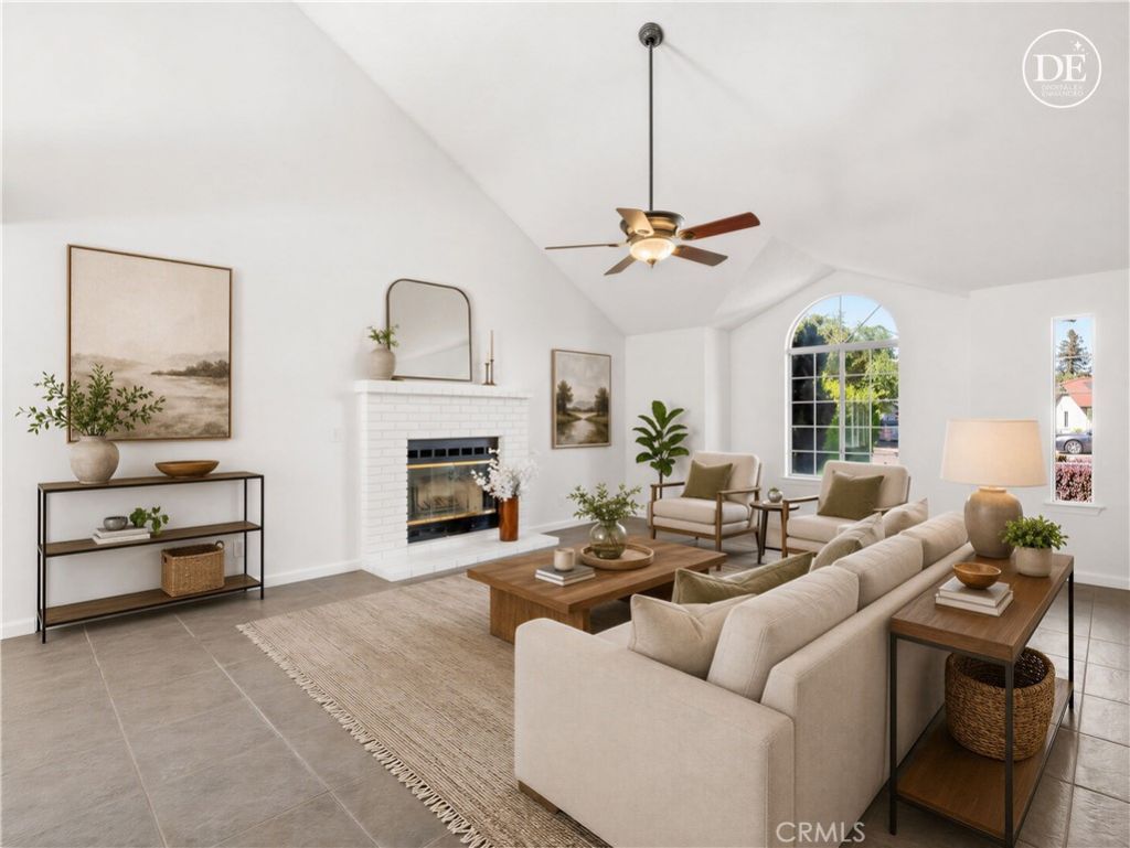 1631 E Deyoung, Fresno, CA 93720 Main Photo