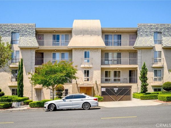 617 E Angeleno Avenue, Unit 206, Burbank, CA 91501