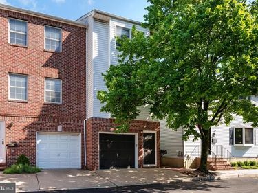 64 CHURCH STREET , LAMBERTVILLE, NJ 08530