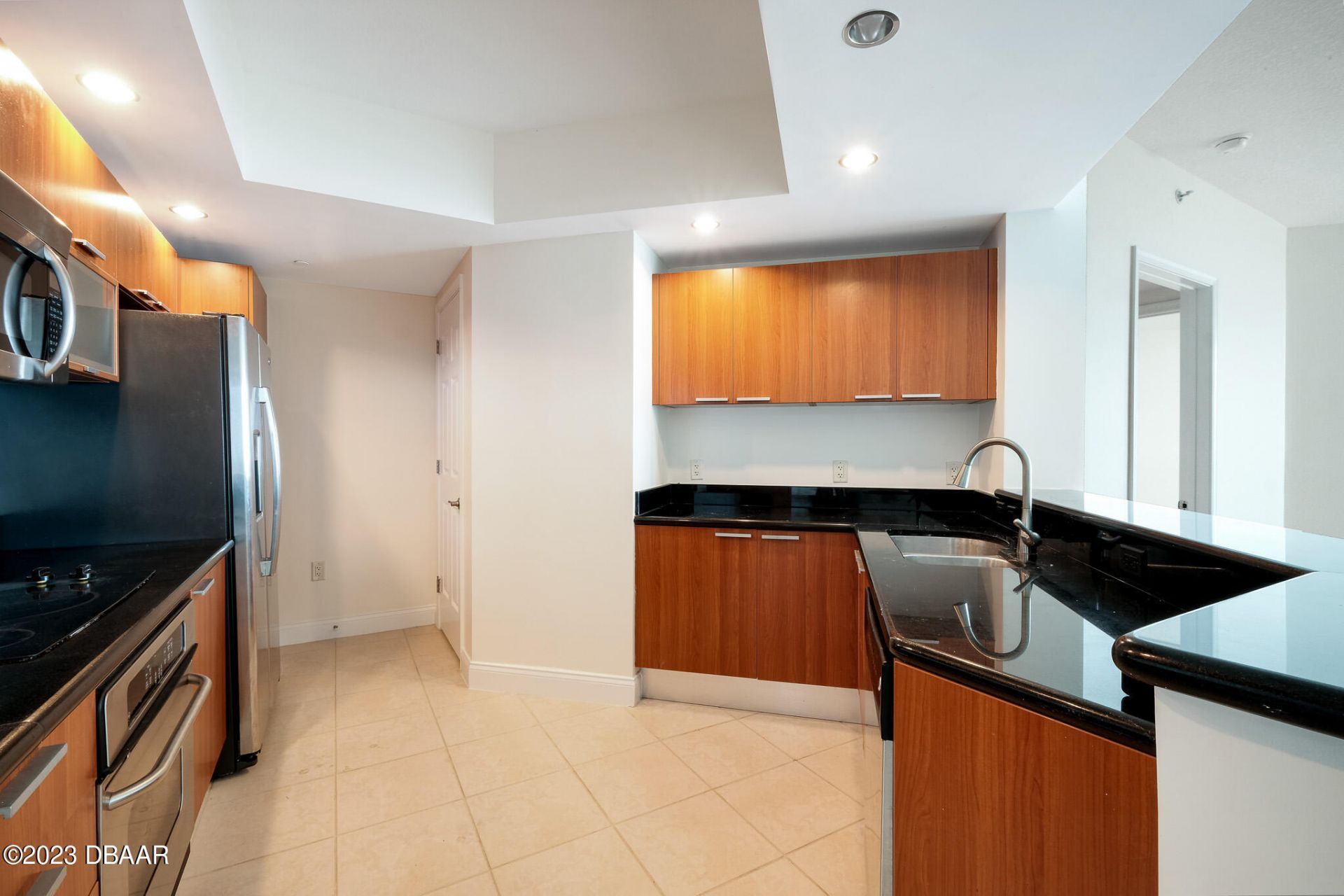 241 Riverside Drive, Unit 1006, Daytona Beach, FL 32117 Photo