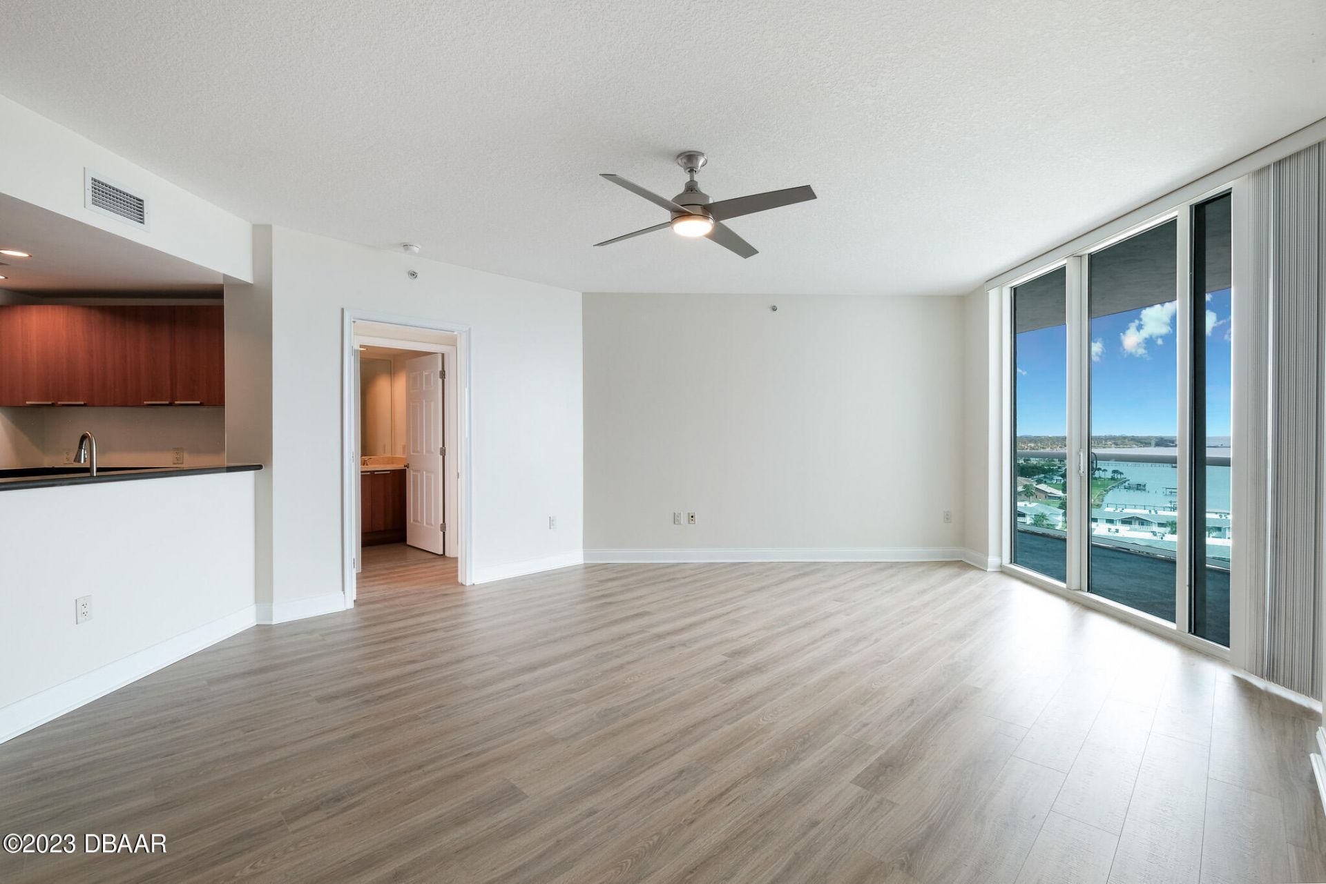 241 Riverside Drive, Unit 1006, Daytona Beach, FL 32117 Photo