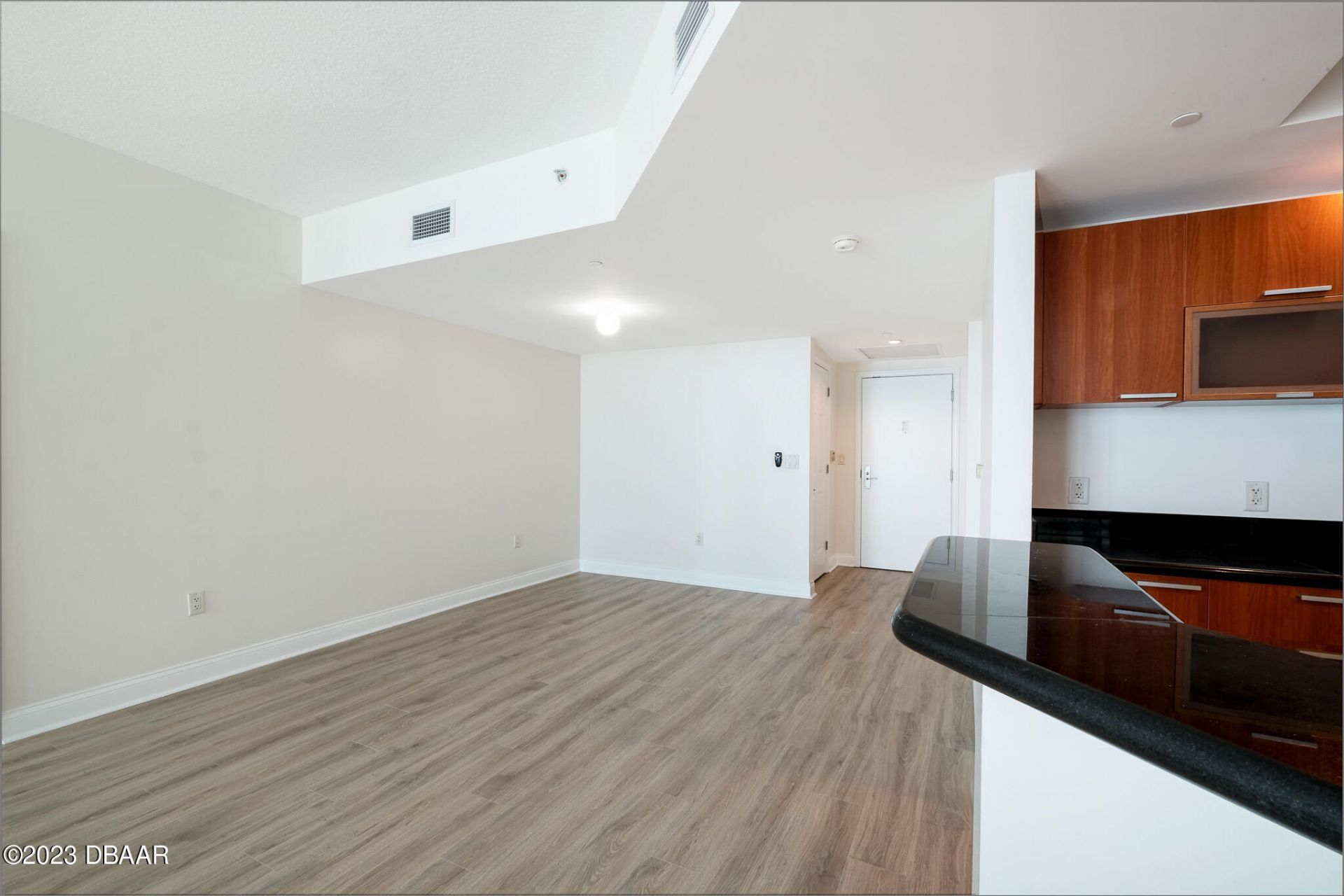 241 Riverside Drive, Unit 1006, Daytona Beach, FL 32117 Photo
